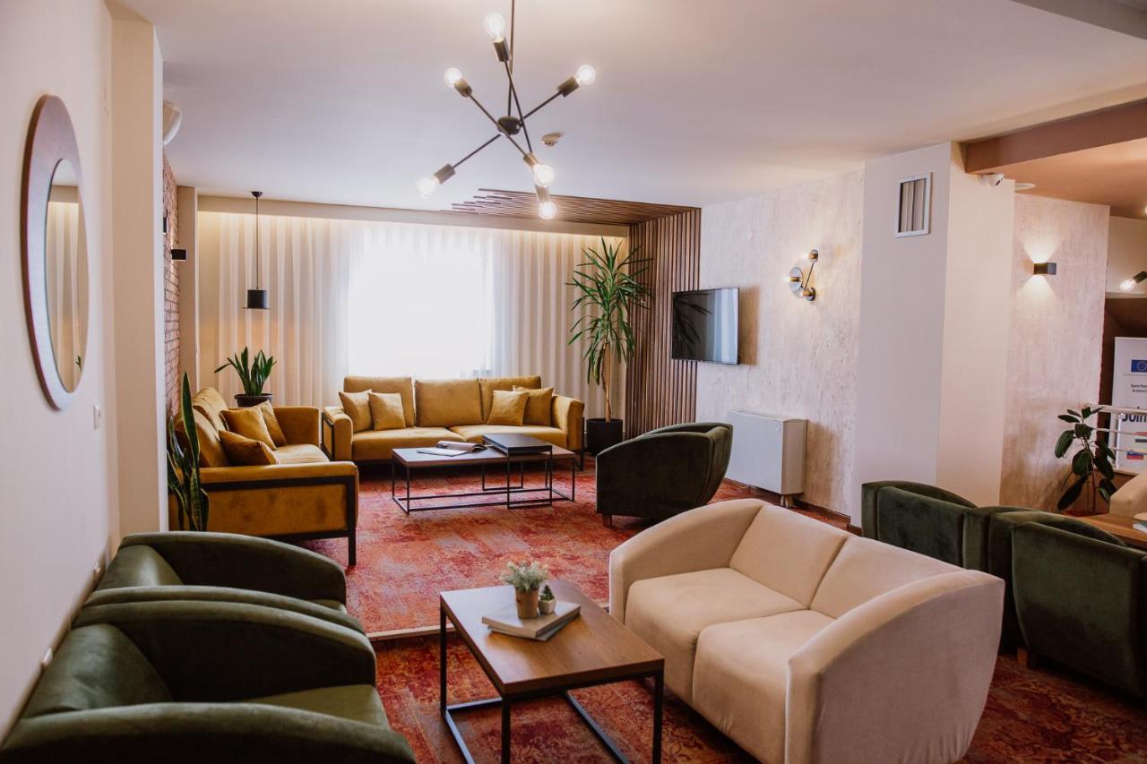 Hotel Kapri Bitola Bagian luar foto