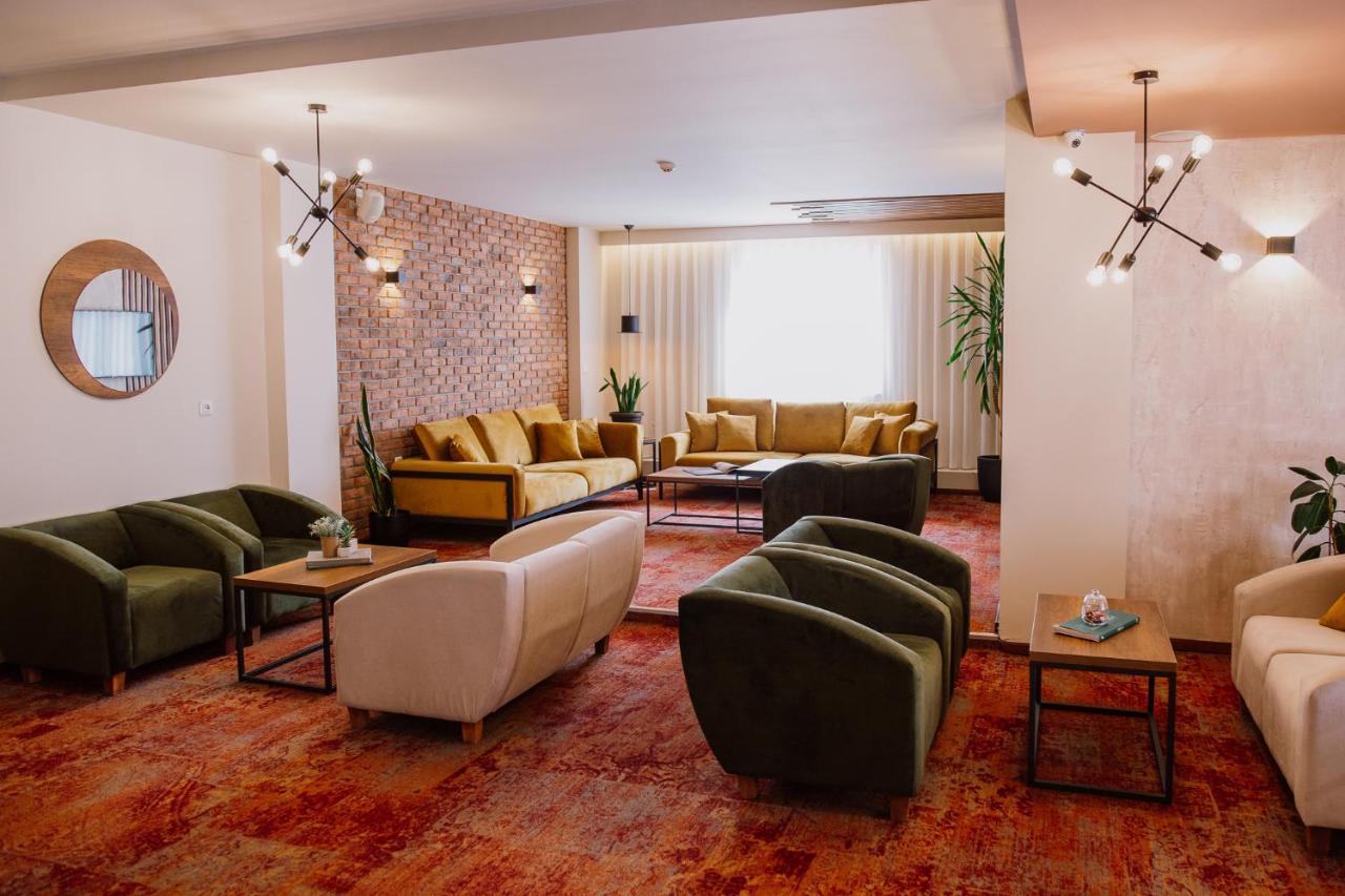 Hotel Kapri Bitola Bagian luar foto
